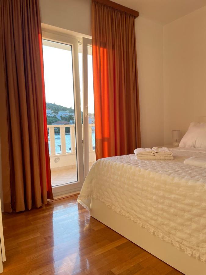 Villa Antoni ราชานิ ภายนอก รูปภาพ
