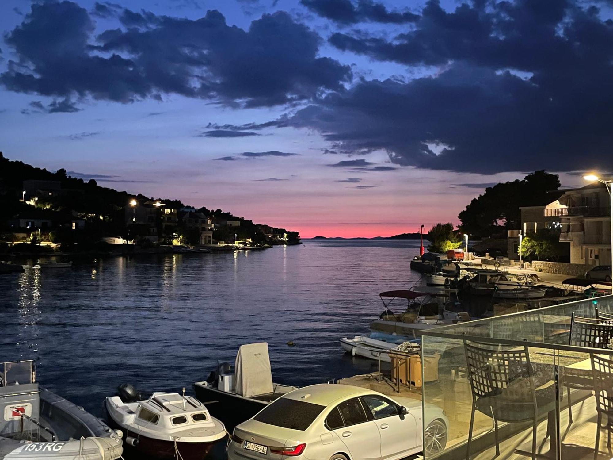 Villa Antoni ราชานิ ภายนอก รูปภาพ